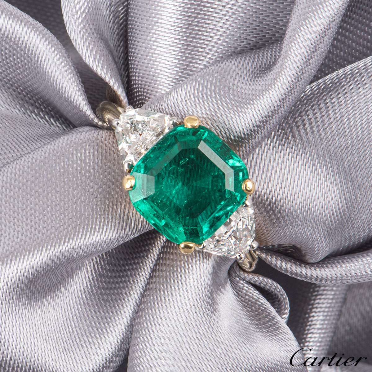 cartier gold emerald ring